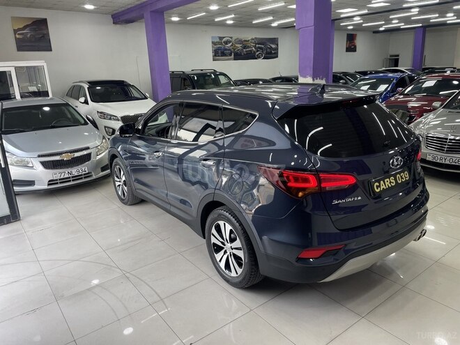 Hyundai Santa Fe-14