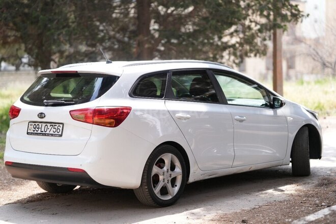 Kia Ceed 2012, 193,000 km - 1.4 l - Bakı