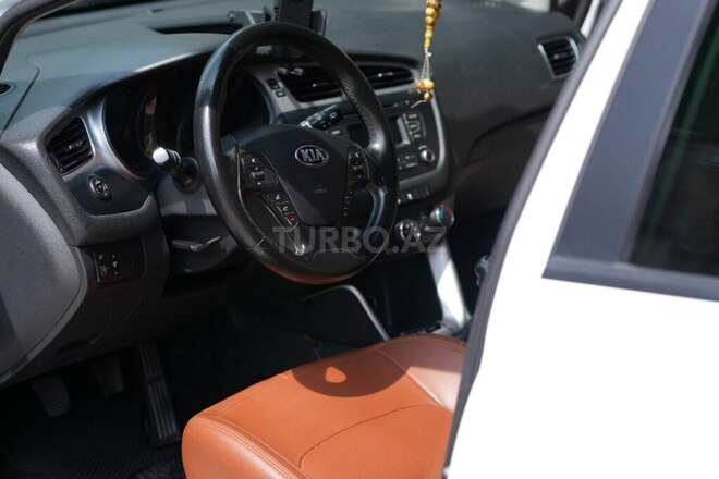Kia Ceed 2012, 193,000 km - 1.4 l - Bakı
