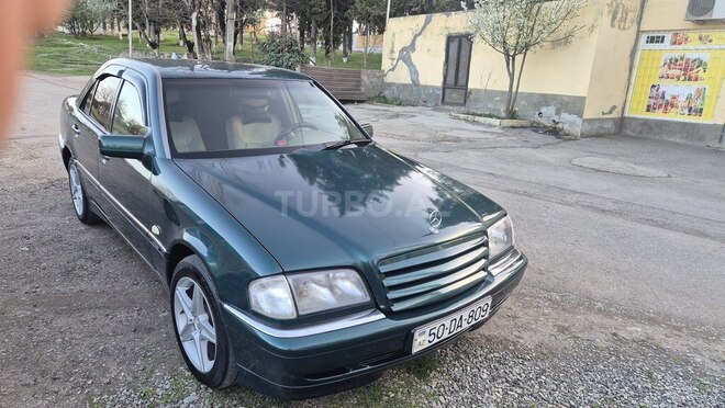 Mercedes C 180 1997, 450,000 km - 1.8 l - İsmayıllı