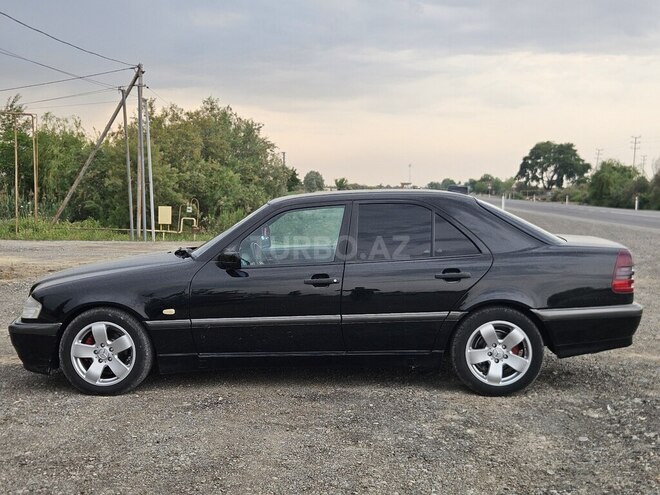 Mercedes C 180 1997, 417,299 km - 1.8 l - Salyan