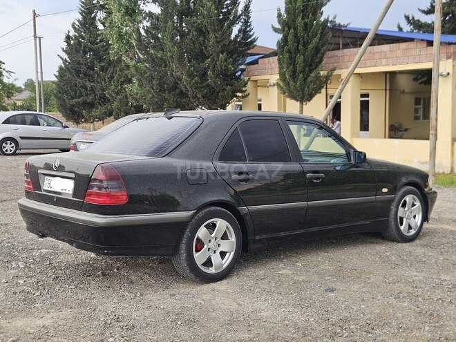 Mercedes C 180 1997, 417,299 km - 1.8 l - Salyan