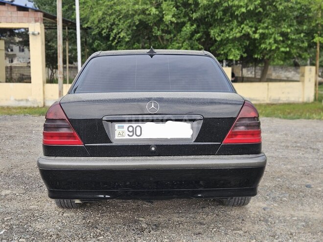 Mercedes C 180 1997, 417,299 km - 1.8 l - Salyan