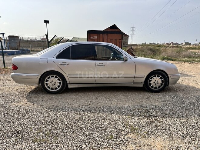 Mercedes E 200 1999, 367,000 km - 2.0 l - Bakı