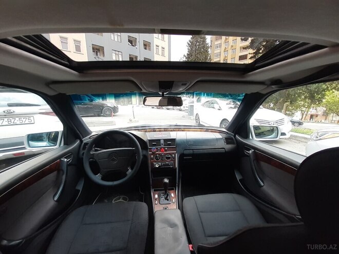 Mercedes C 180 1997, 380,000 km - 1.8 л - Bakı