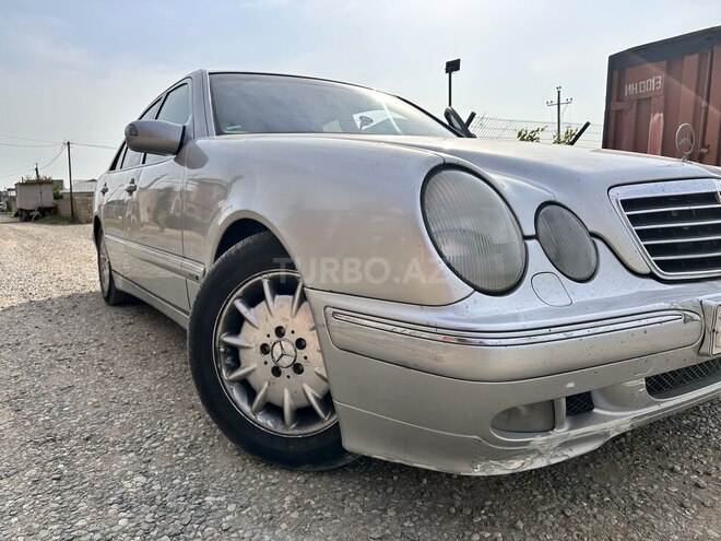 Mercedes E 200 1999, 367,000 km - 2.0 l - Bakı