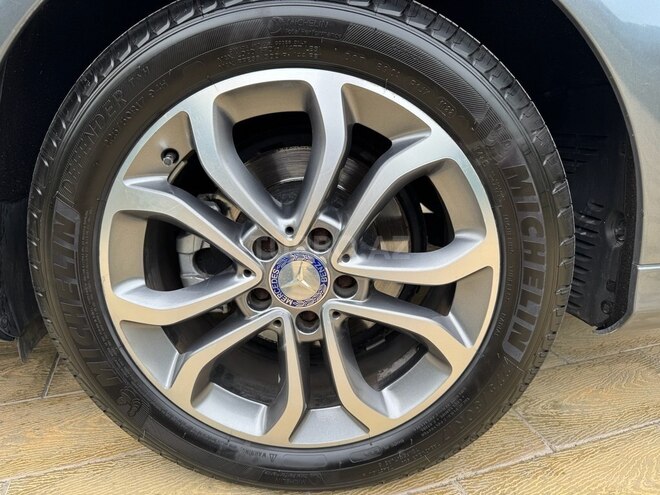 Mercedes E 220 d 2006, 265,000 km - 2.2 л - Bakı