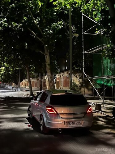 Opel Astra 2009, 230,000 km - 1.4 l - Gəncə