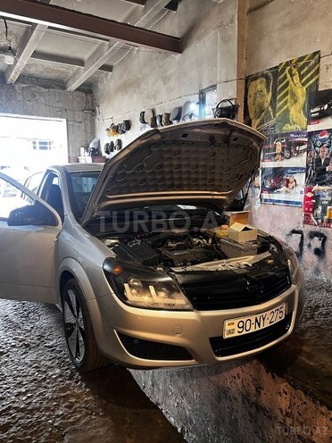 Opel Astra 2009, 230,000 km - 1.4 l - Gəncə