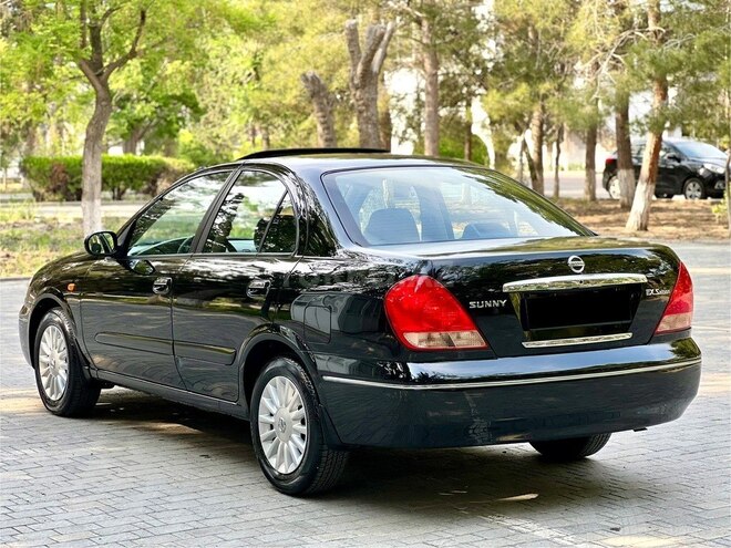 Nissan Sunny 2006, 226,500 km - 1.3 l - Sumqayıt