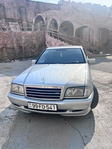 Mercedes C 200 2000, 265,000 km - 2.0 l - Bakı