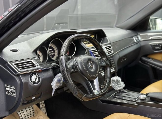 Mercedes E 250-10