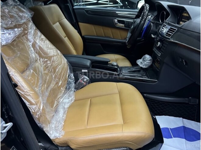 Mercedes E 250-7