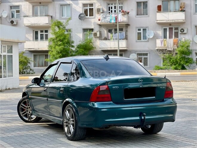 Opel Vectra 2001, 350,000 km - 1.6 l - Sumqayıt
