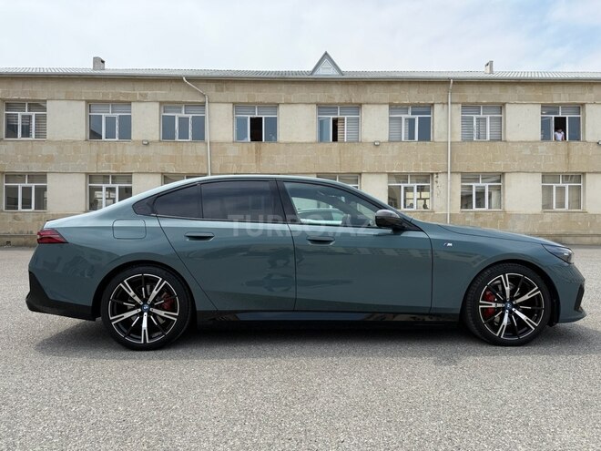 BMW 530e 2024, 3,000 km - 2.0 l - Bakı