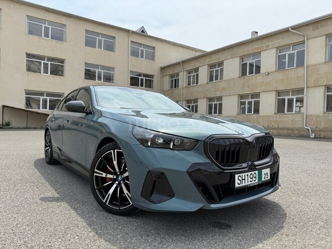 BMW 530e 2024, 3,000 km - 2.0 l - Bakı