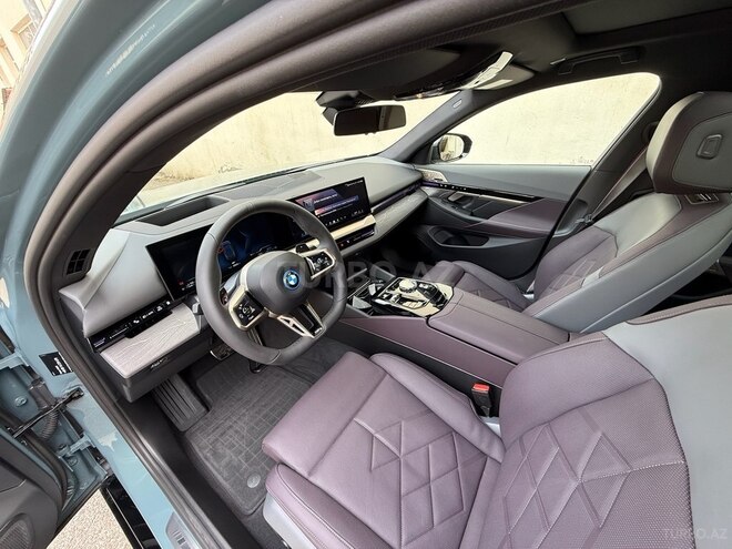 BMW 530e 2024, 3,000 km - 2.0 l - Bakı