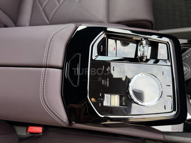 BMW 530e 2024, 3,000 km - 2.0 l - Bakı