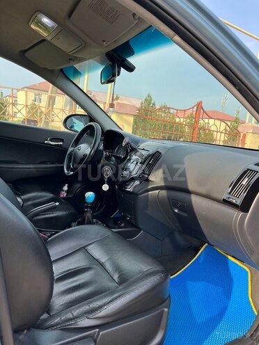 Hyundai i30 2008, 285,000 km - 1.6 l - Bakı