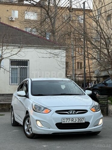 Hyundai Accent 2014, 211,471 km - 1.6 л - Bakı