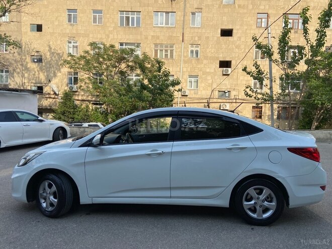 Hyundai Accent 2014, 211,471 km - 1.6 л - Bakı