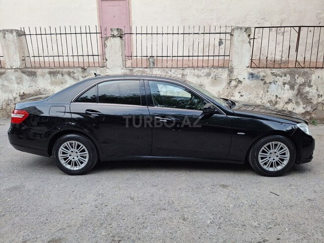 Mercedes E 220 d 2009, 261,000 km - 2.2 l - Bakı