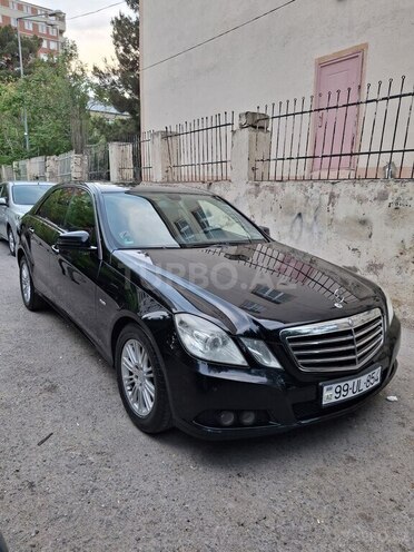 Mercedes E 220 d 2009, 261,000 km - 2.2 l - Bakı