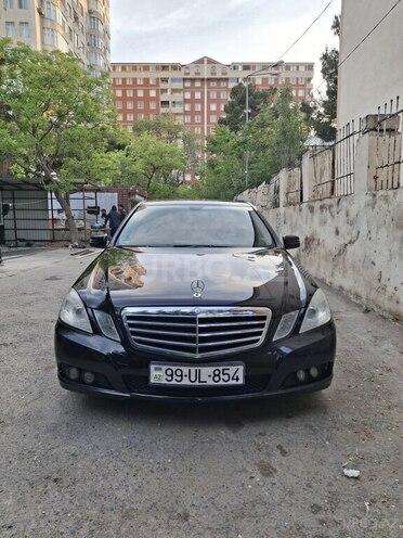 Mercedes E 220 d 2009, 261,000 km - 2.2 l - Bakı