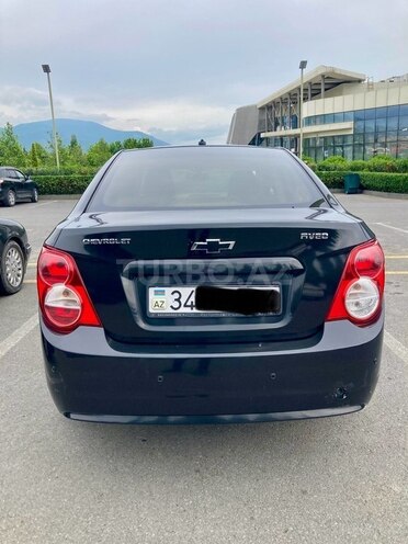 Chevrolet Aveo-4