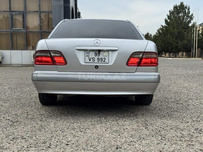 Mercedes E 240 1999, 398,000 km - 2.4 л - Bakı