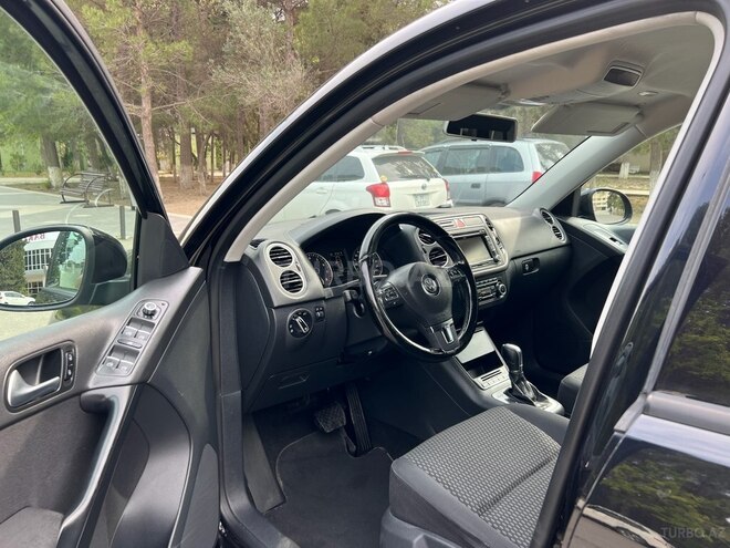 Volkswagen Tiguan 2010, 242,678 km - 2.0 л - Sumqayıt
