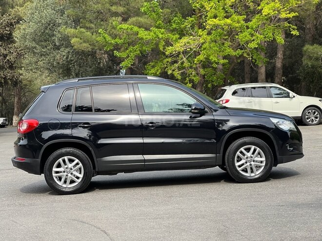Volkswagen Tiguan 2010, 242,678 km - 2.0 л - Sumqayıt