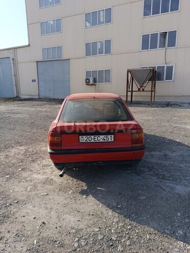 Opel Vectra 1991, 300,000 km - 1.8 л - Gəncə