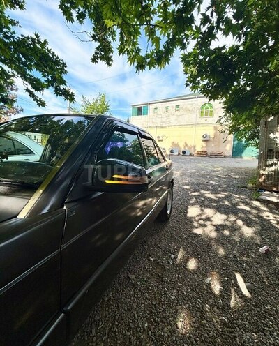 Mercedes 190 1992, 150,000 km - 2.0 l - Bərdə