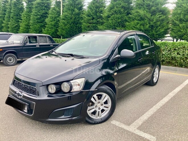 Chevrolet Aveo-3