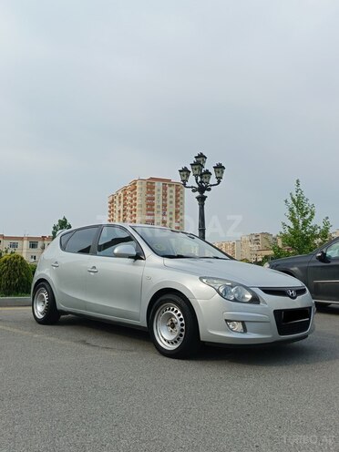 Hyundai i30 2008, 299,400 km - 1.6 l - Bakı