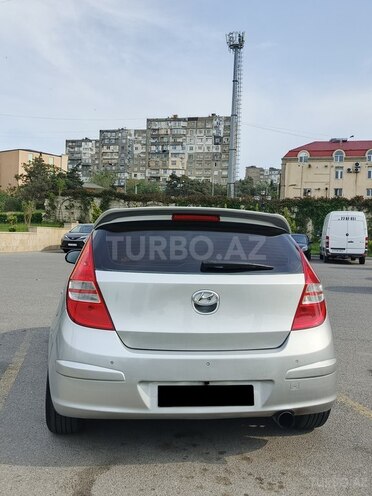 Hyundai i30 2008, 299,400 km - 1.6 l - Bakı