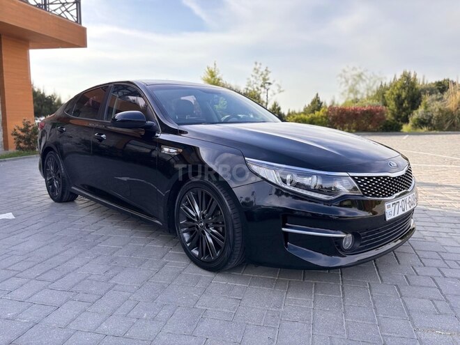 Kia K5-1