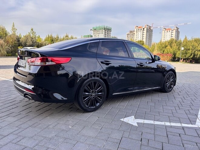 Kia K5-7
