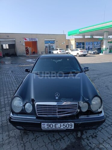 Mercedes E 230 1996, 325,313 km - 2.3 l - Gəncə
