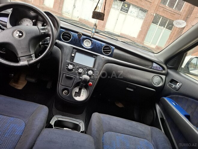 Mitsubishi Airtrek 2003, 200,000 km - 2.0 л - Gəncə