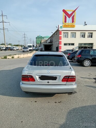 Mercedes E 280 1996, 400,000 km - 2.8 l - Sumqayıt