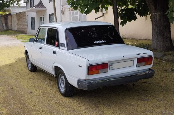 LADA (VAZ) 2107 2003, 85,000 km - 1.6 l - Şamaxı