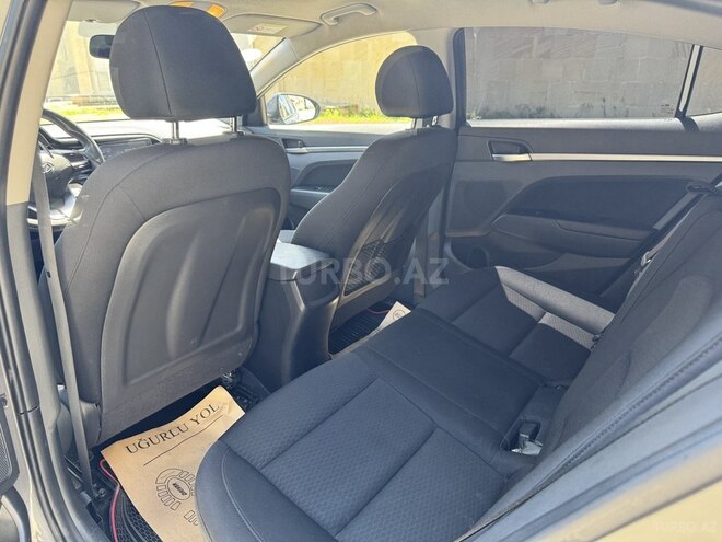 Hyundai Elantra 2019, 110,140 km - 1.6 л - Bakı