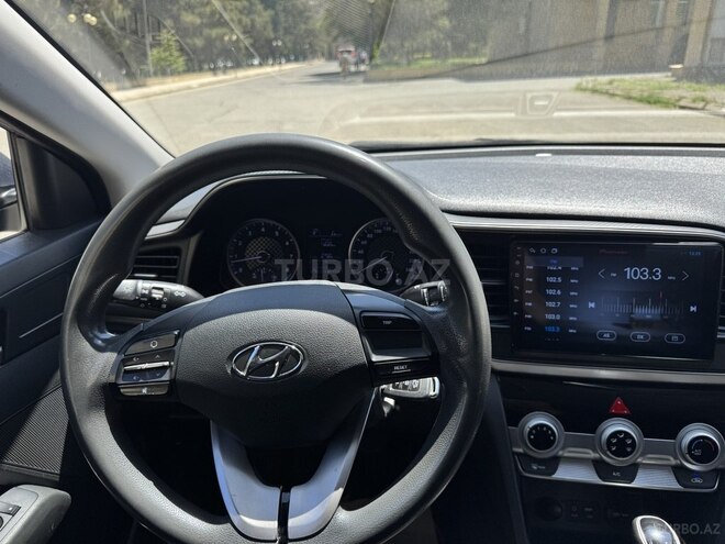 Hyundai Elantra 2019, 110,140 km - 1.6 л - Bakı