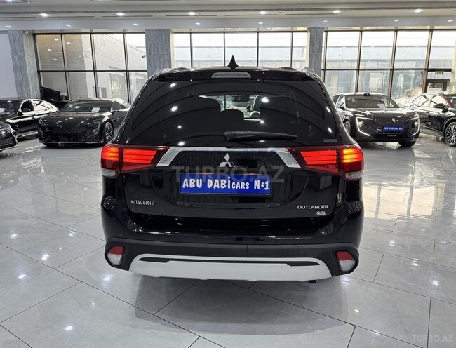 Mitsubishi Outlander 2019, 62,000 km - 2.4 l - Bakı