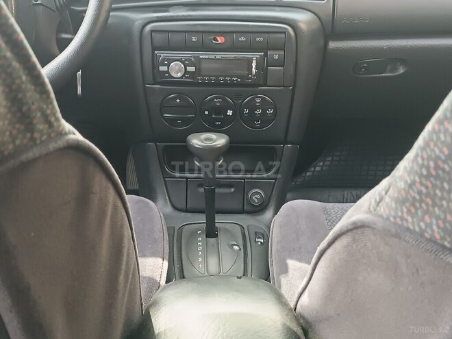 Opel Vectra 1999, 399,000 km - 2.0 l - Masallı