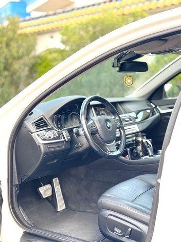 BMW 520 2015, 226,000 km - 2.0 l - Bakı