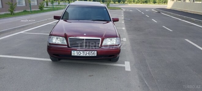 Mercedes C 220 1996, 225,000 km - 2.2 л - Sumqayıt