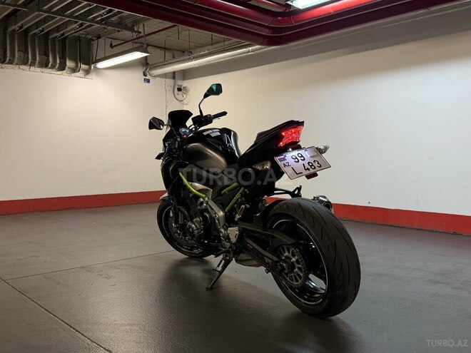 Kawasaki Z1000 2019, 21,600 km - 1.0 l - Bakı